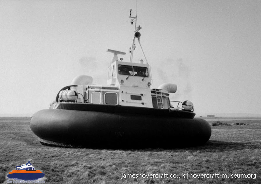 AP1-88 hovercraft during trial flights -  (credit: The <a href='http://www.hovercraft-museum.org/' target='_blank'>Hovercraft Museum Trust</a>).